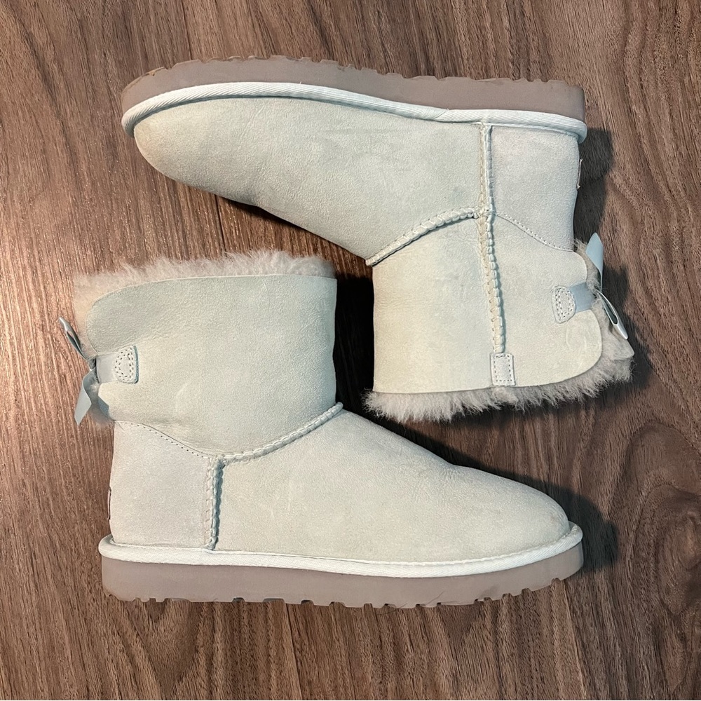 UGG Mini Bailey Bow (Ice Blue)